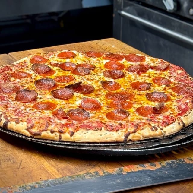 One Topping Pizza.